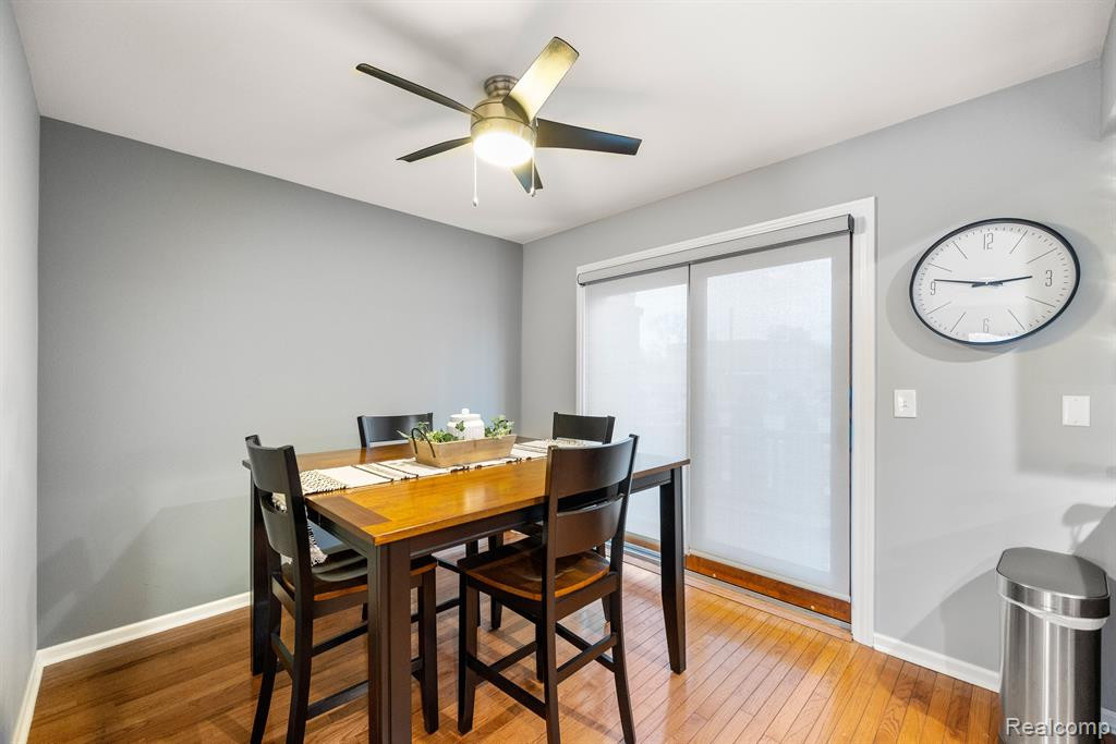 452 OAKGROVE, Clawson, MI — Photo 12