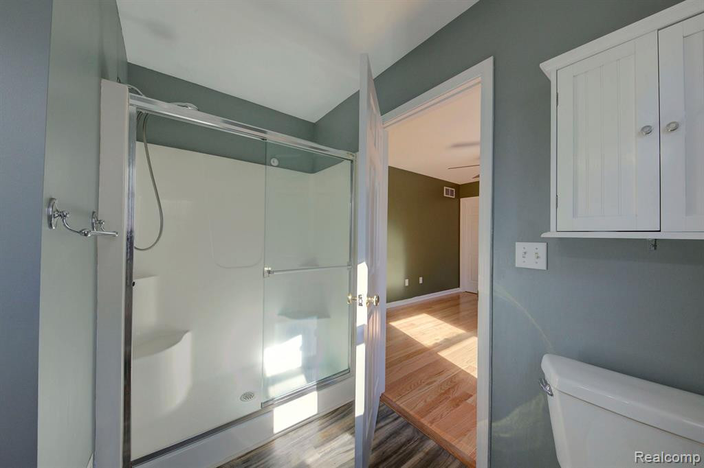 3447 Amber Oaks Drive, Howell, MI 48855 — Photo 31