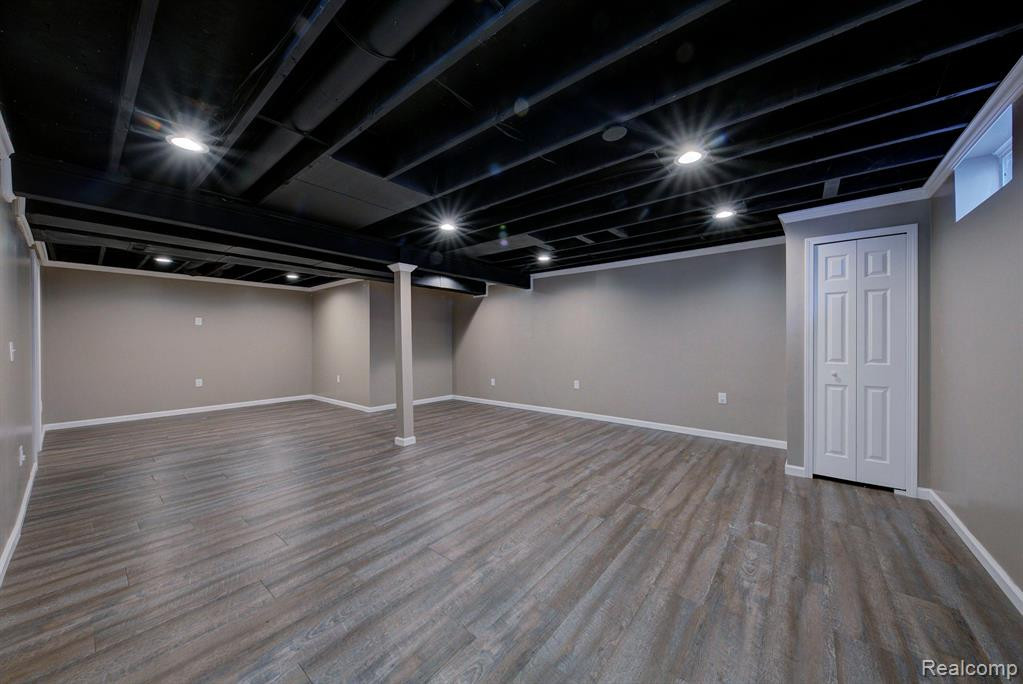 3447 Amber Oaks Drive, Howell, MI 48855 — Photo 33