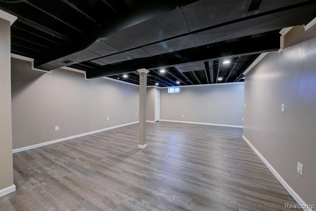 3447 Amber Oaks Drive, Howell, MI 48855 — Photo 36