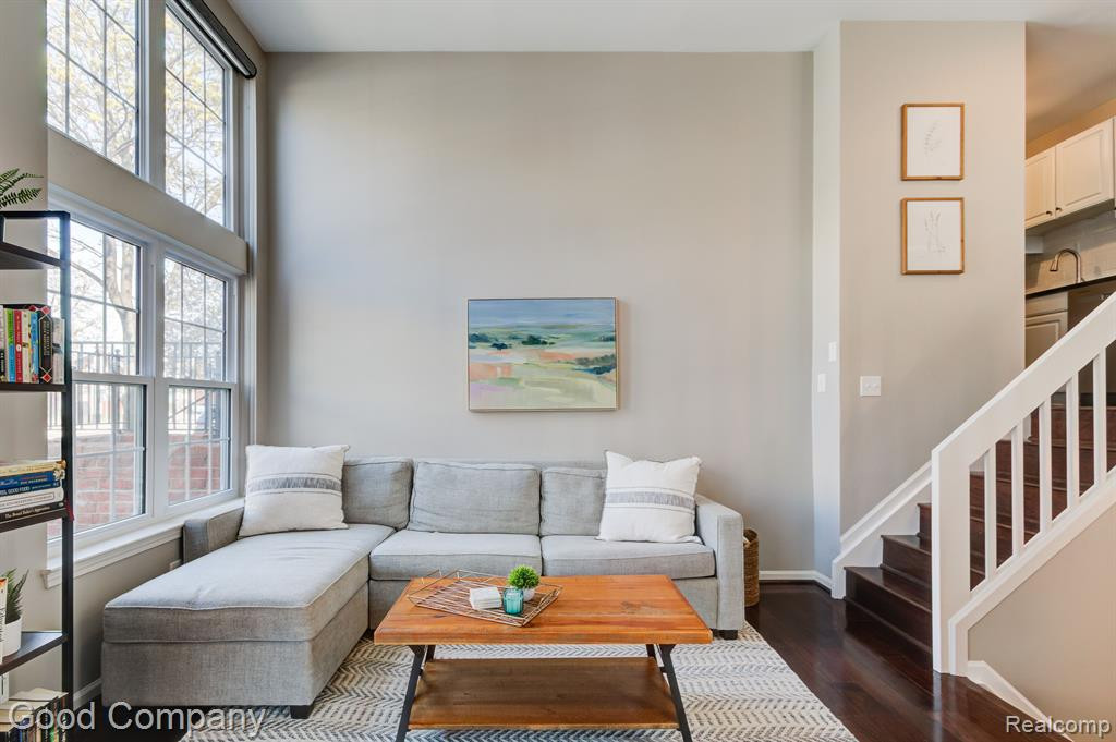 1325 S WASHINGTON Avenue, Royal Oak, MI 48067 — Photo 6