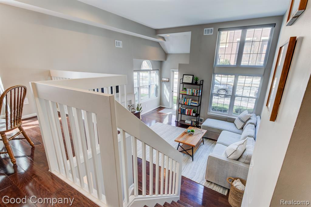 1325 S WASHINGTON Avenue, Royal Oak, MI 48067 — Photo 9