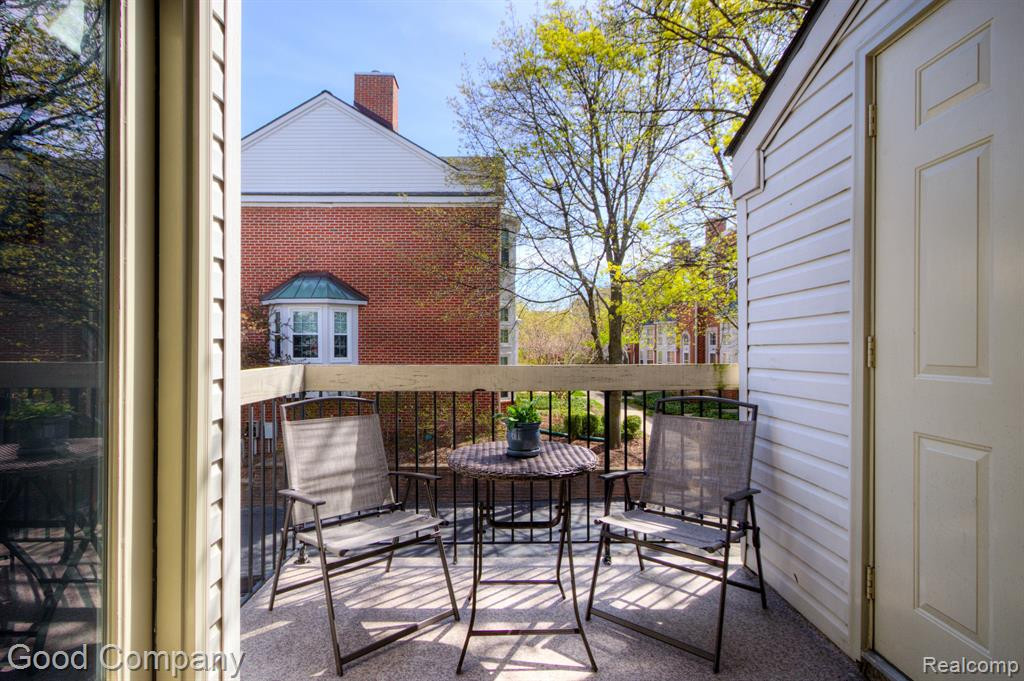 1325 S WASHINGTON Avenue, Royal Oak, MI 48067 — Photo 25