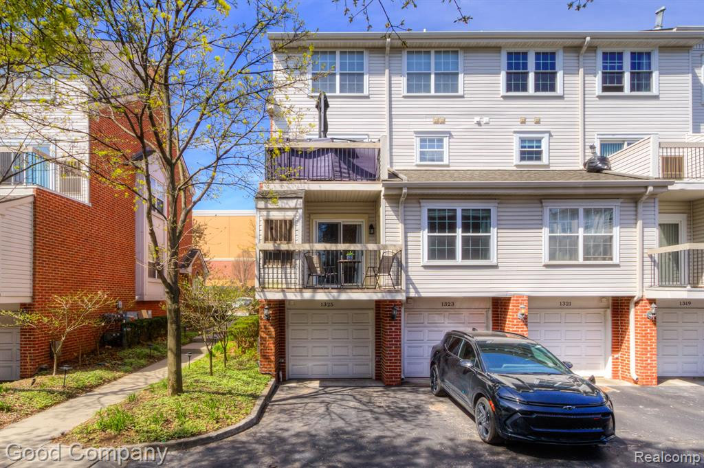 1325 S WASHINGTON Avenue, Royal Oak, MI 48067 — Photo 33