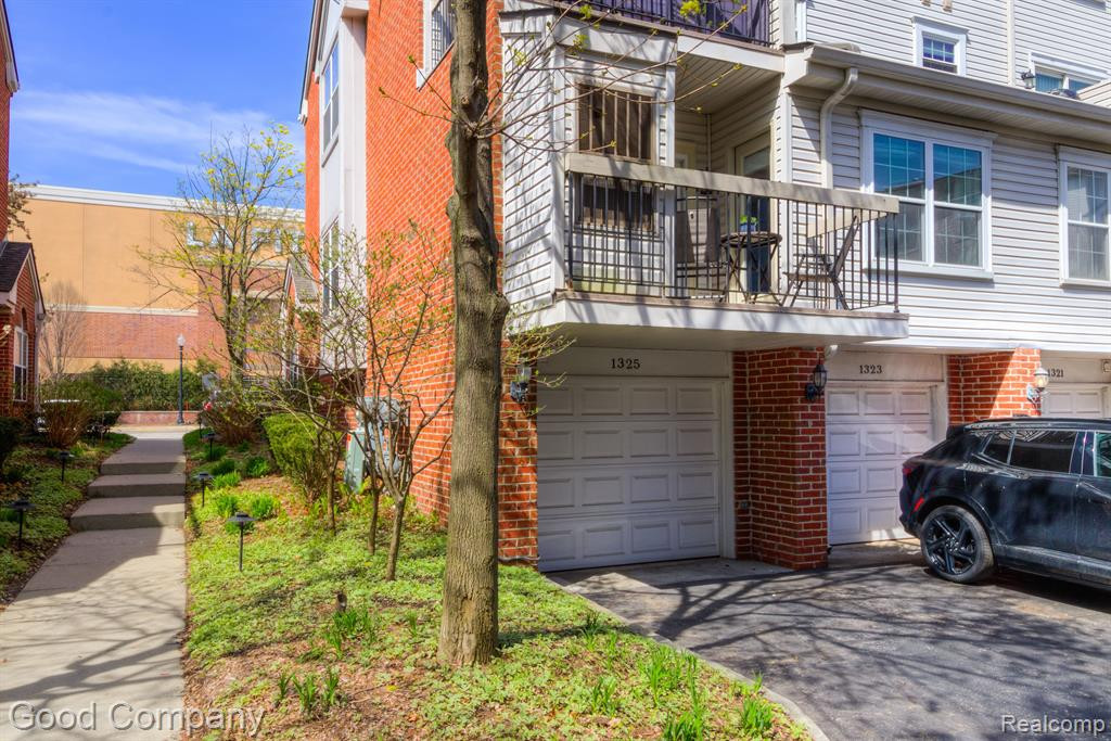1325 S WASHINGTON Avenue, Royal Oak, MI 48067 — Photo 34