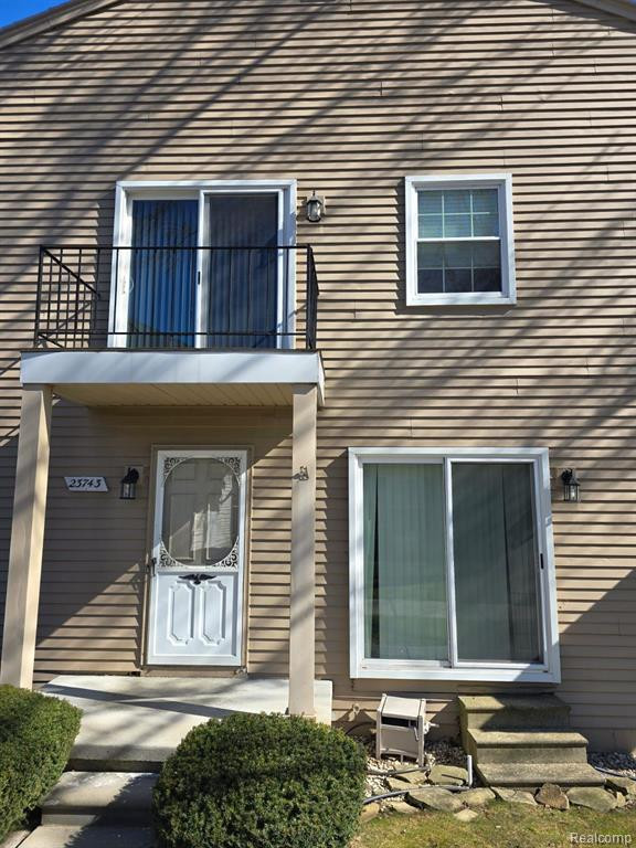 23743 STONEHENGE Boulevard, Novi, MI — front exterior