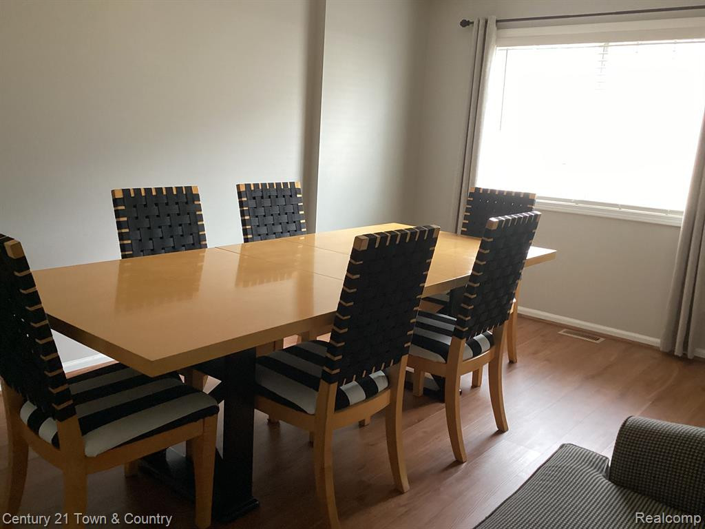16273 Terrace Village Drive, 50, Taylor, MI 48180 — Photo 12