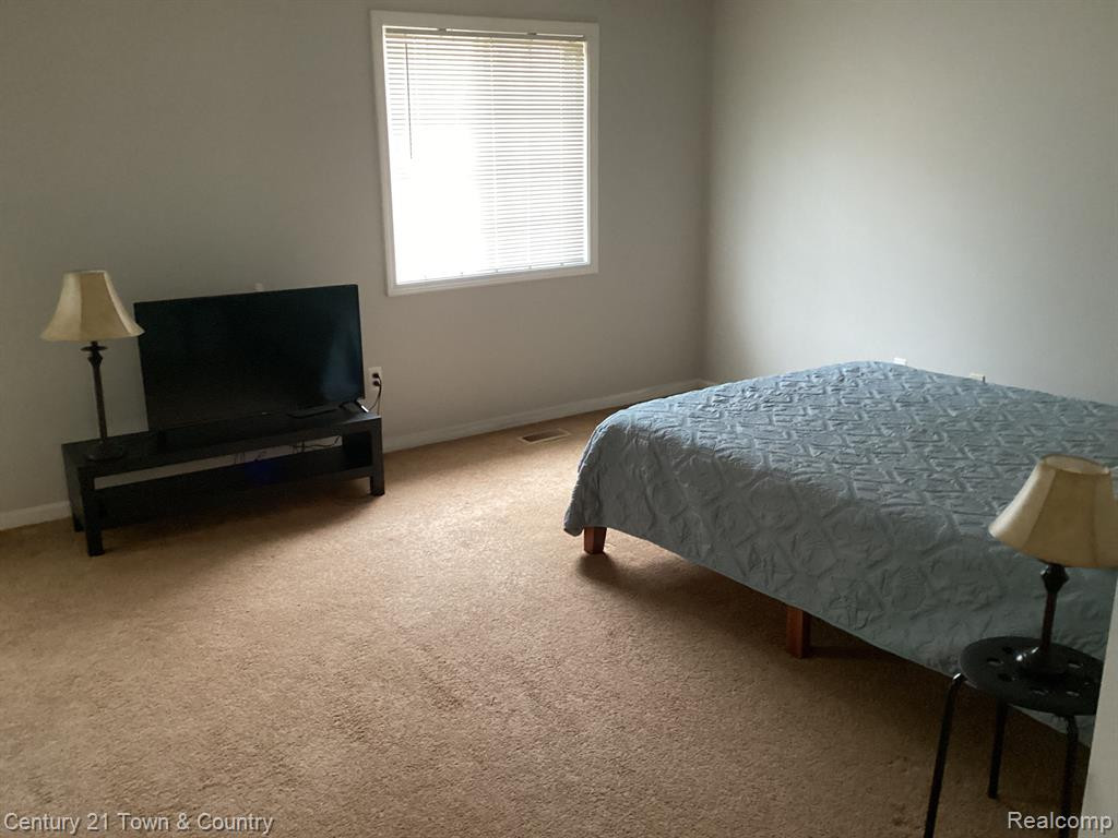 16273 Terrace Village Drive, 50, Taylor, MI 48180 — Photo 15