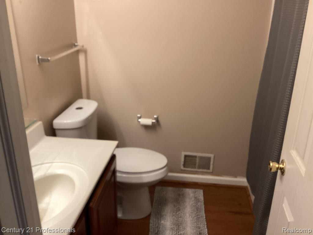 16273 Terrace Village Drive, 50, Taylor, MI 48180 — Photo 16