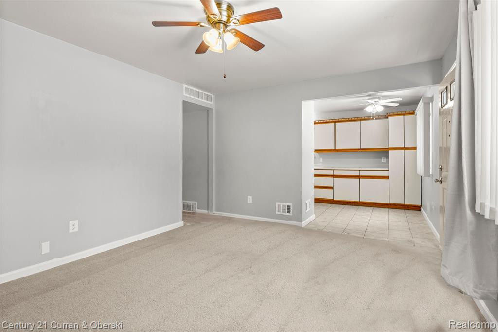 5887 WILKIE Street, Taylor, MI — Photo 5