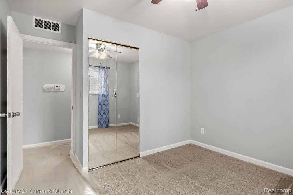 5887 WILKIE Street, Taylor, MI — Photo 13