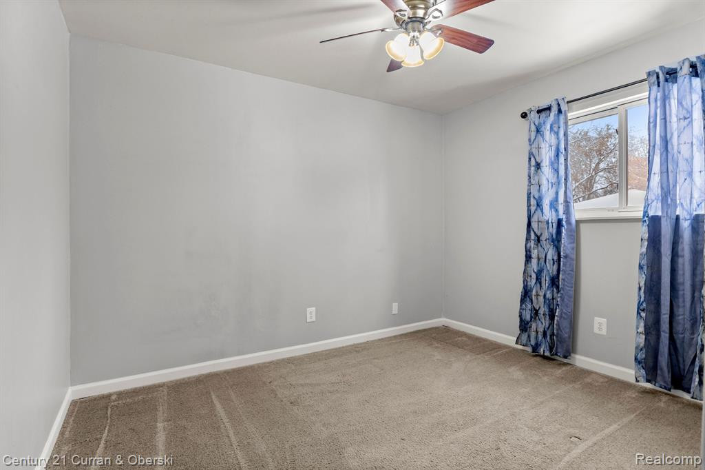 5887 WILKIE Street, Taylor, MI — Photo 16