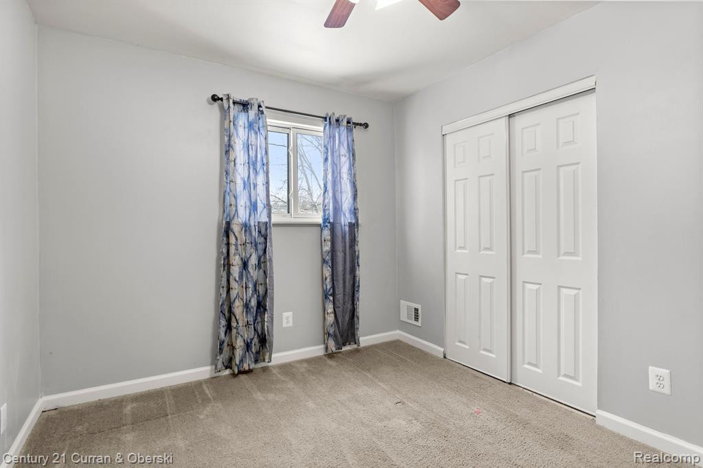 5887 WILKIE Street, Taylor, MI — Photo 18