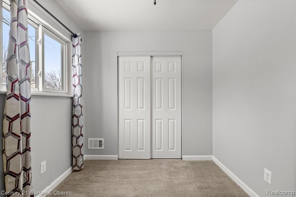 5887 WILKIE Street, Taylor, MI — Photo 20