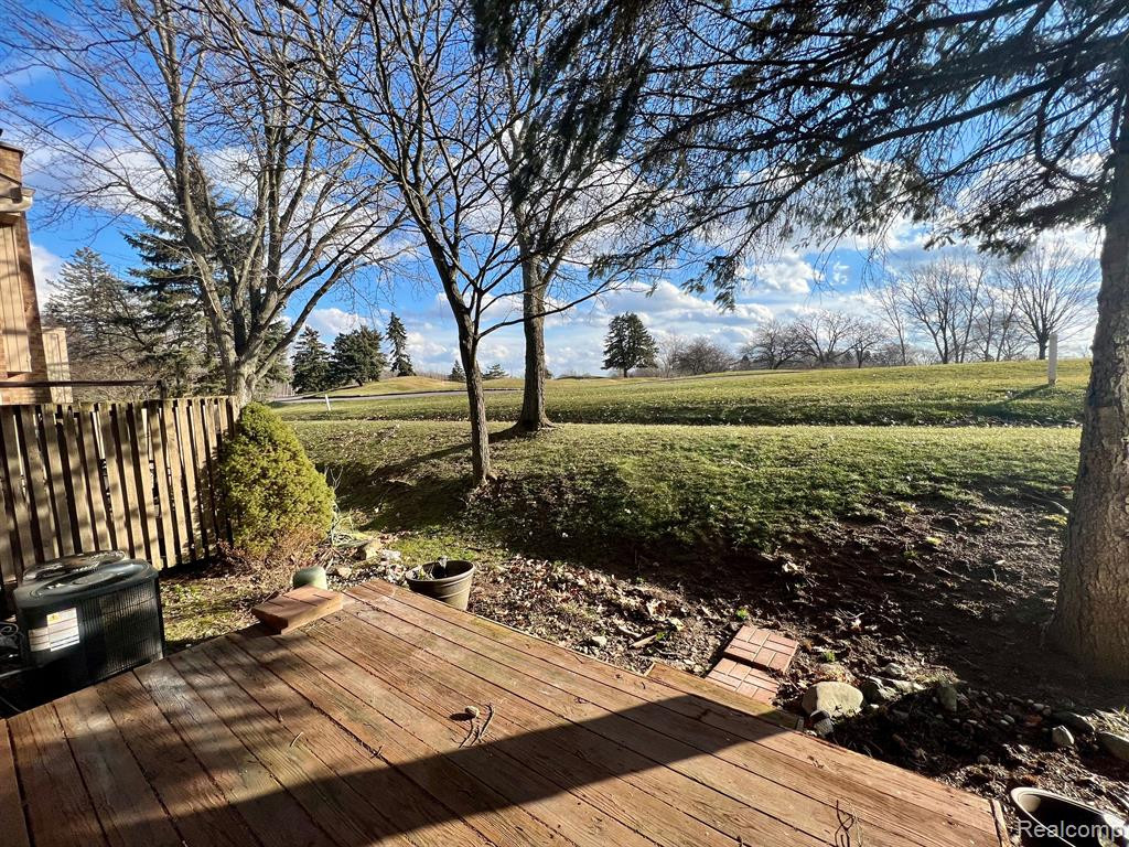 759 OAK BROOK RIDGE Drive, Rochester Hills, MI 48307 — Photo 10