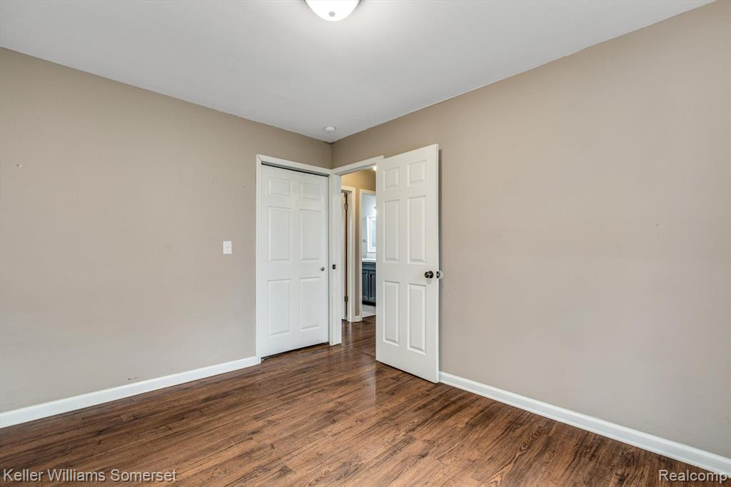 2920 ROUNDTREE Drive, #233, Troy, MI 48083 — Photo 19