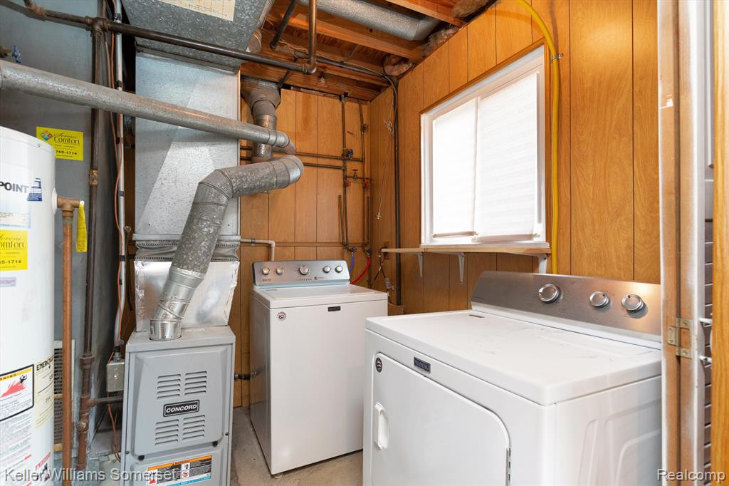 2920 ROUNDTREE Drive, #233, Troy, MI 48083 — Photo 31