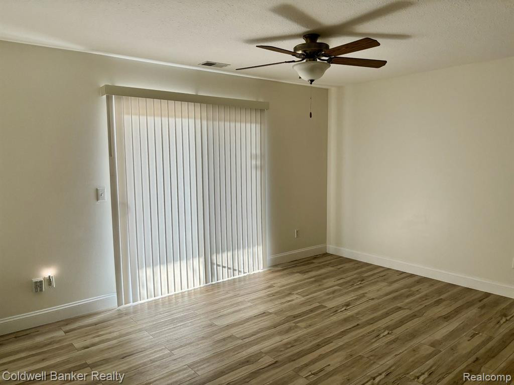 9715 WILDFLOWER Court, 2, Belleville, MI 48111 — Photo 2