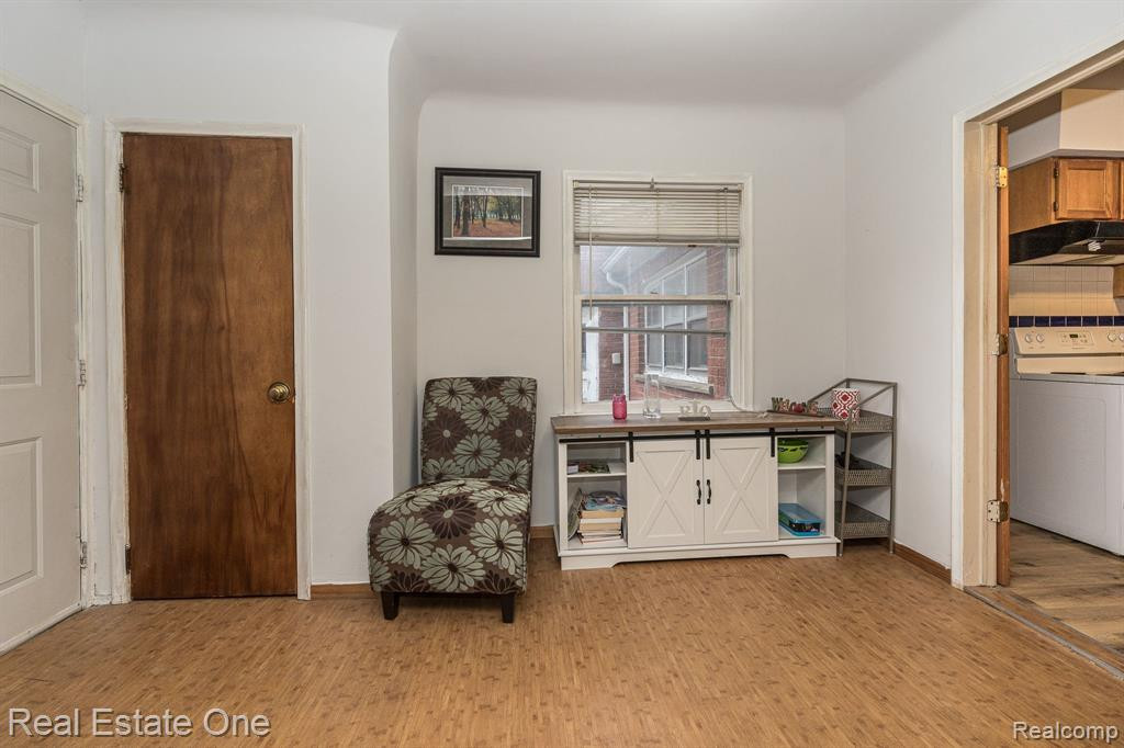 4165 Crooks Road, Troy, MI 48098 — Photo 11