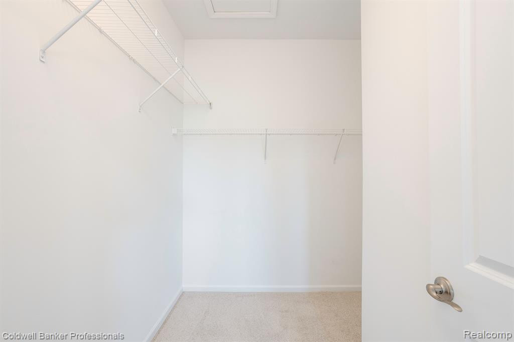 2349 PALMETTO, Commerce Twp, MI 48382 — Photo 16