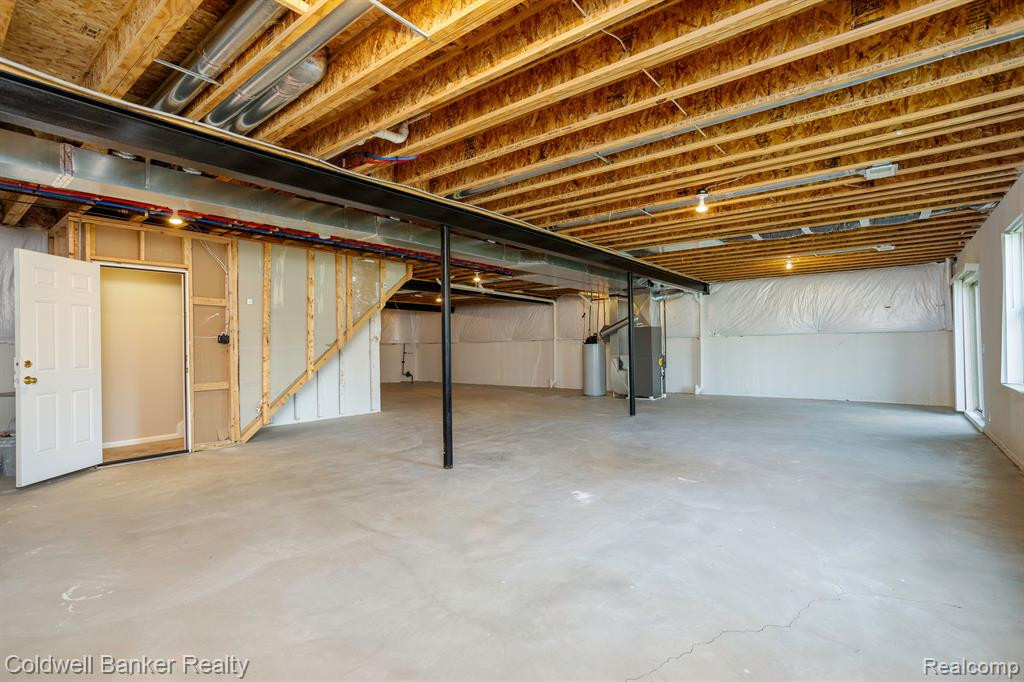 2349 PALMETTO, Commerce Twp, MI 48382 — Photo 27