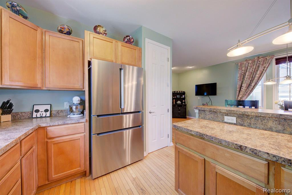 418 Patriot Street, Canton, MI 48188 — Photo 14