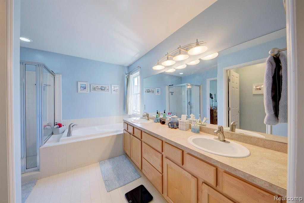 418 Patriot Street, Canton, MI 48188 — Photo 26
