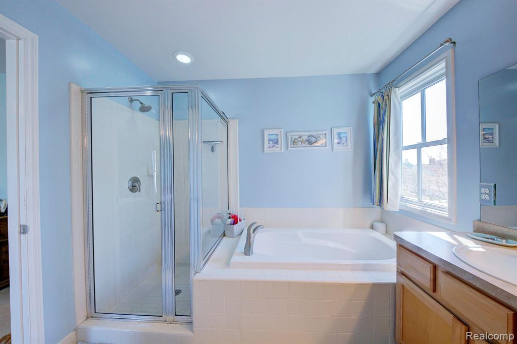 418 Patriot Street, Canton, MI 48188 — Photo 27