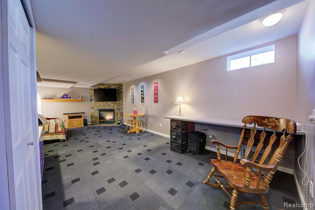 418 Patriot Street, Canton, MI 48188 — Photo 40