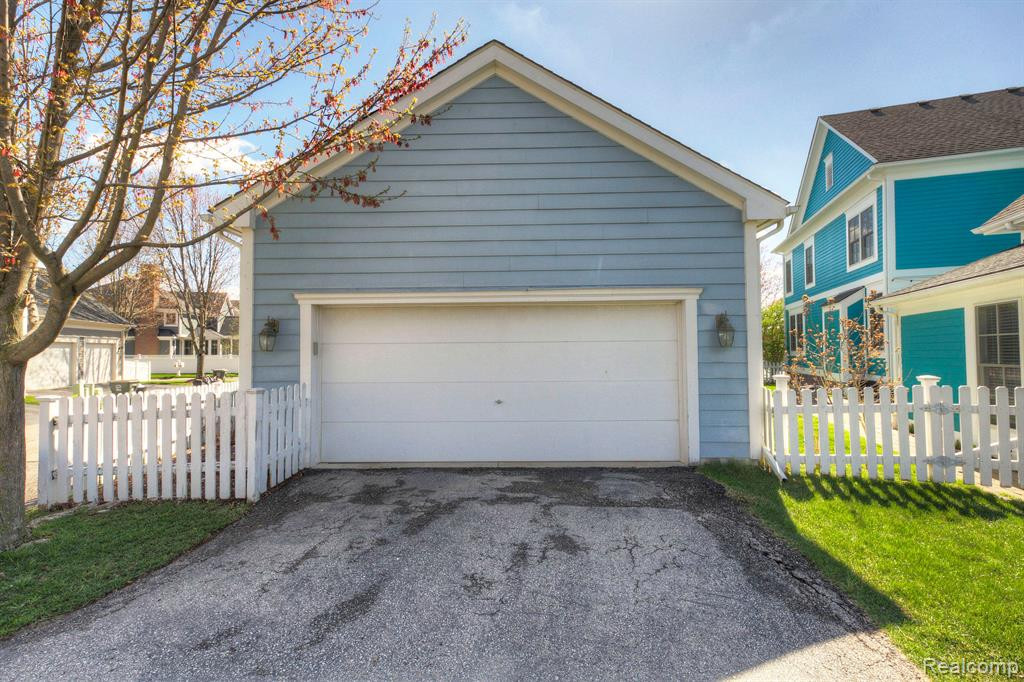 418 Patriot Street, Canton, MI 48188 — Photo 46
