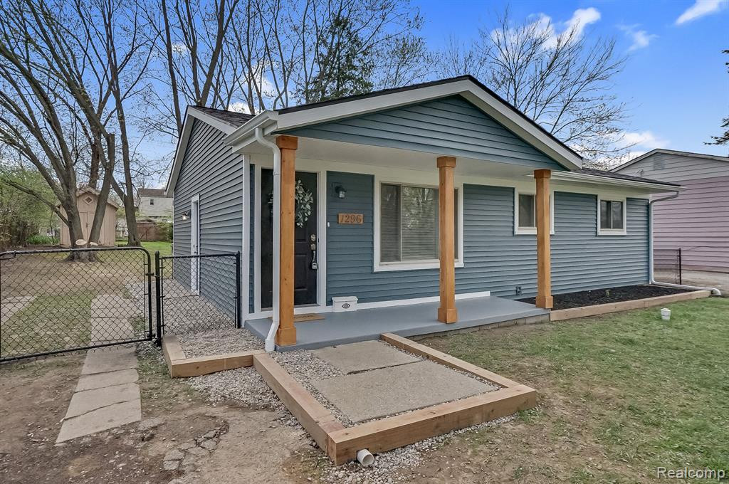 1296 STAMFORD Road, Ypsilanti, MI 48198 — Photo 3