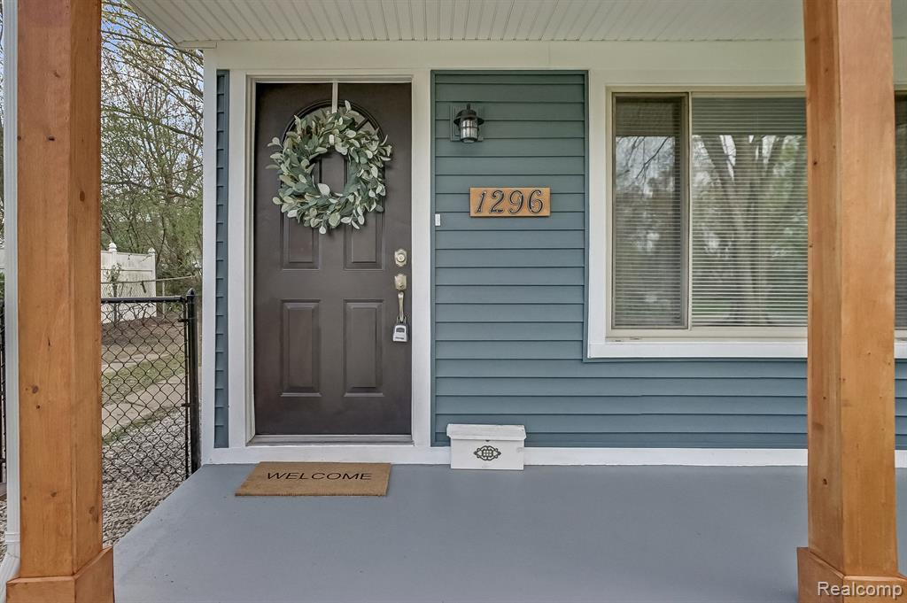 1296 STAMFORD Road, Ypsilanti, MI 48198 — Photo 4