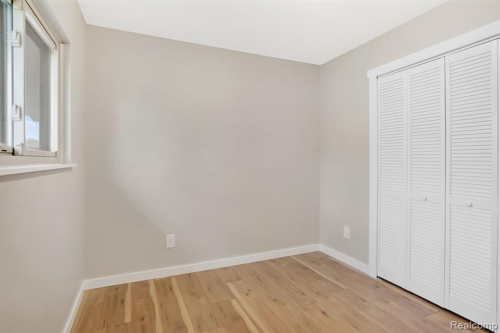 1296 STAMFORD Road, Ypsilanti, MI 48198 — Photo 24