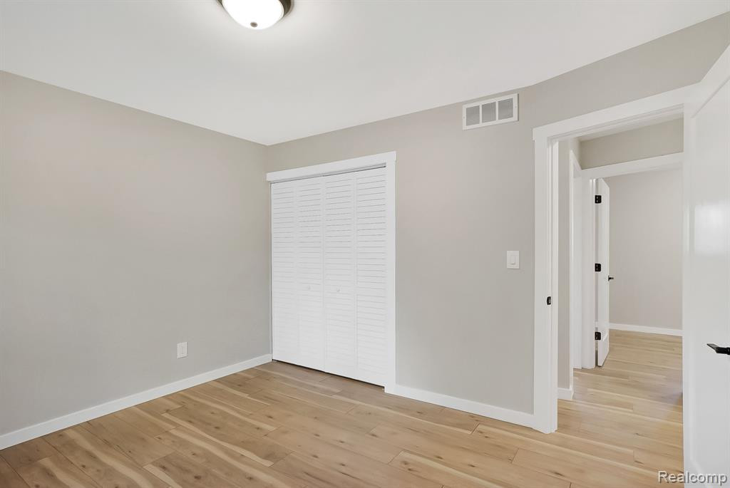 1296 STAMFORD Road, Ypsilanti, MI 48198 — Photo 26