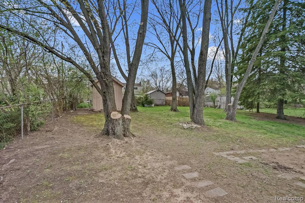 1296 STAMFORD Road, Ypsilanti, MI 48198 — Photo 33