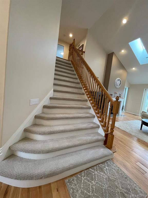 7476 TARA, Goodrich Vlg, MI — Photo 8
