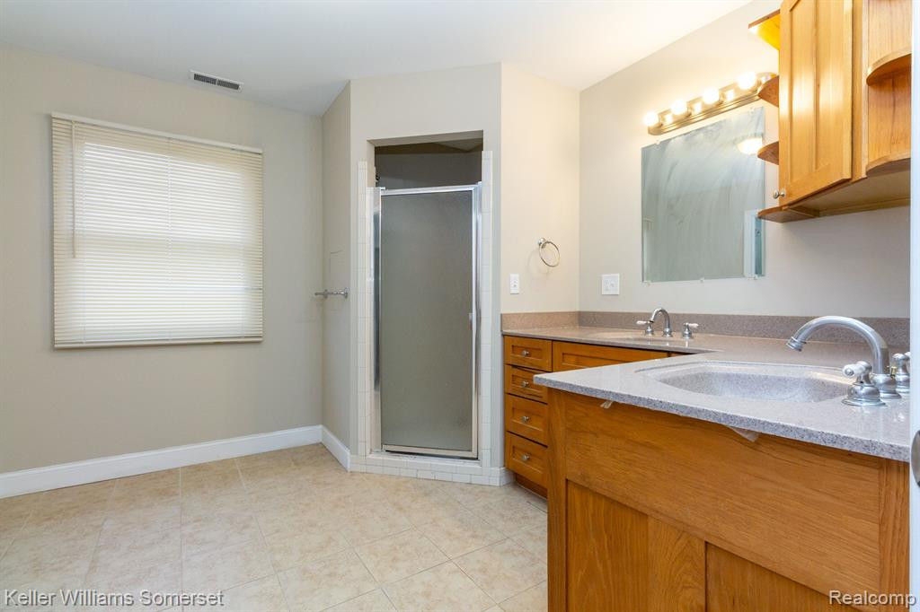 6565 SPRINGBORN Road, China, MI — Photo 31