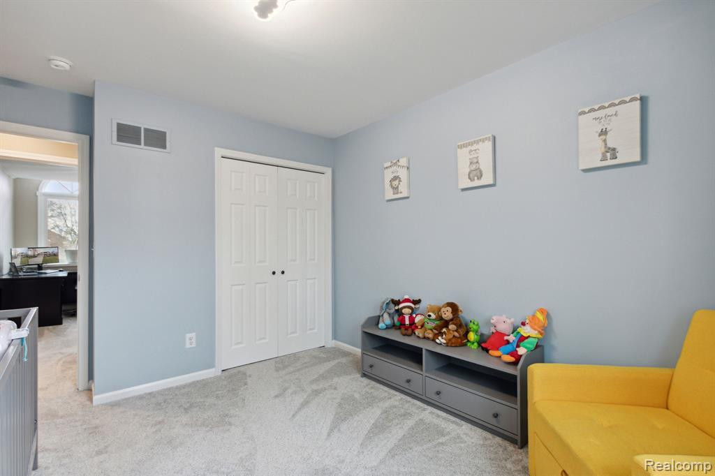 705 COVENTRY, Saline, MI 48176 — Photo 27