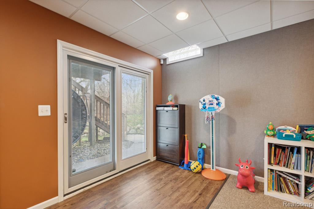 705 COVENTRY, Saline, MI 48176 — Photo 44