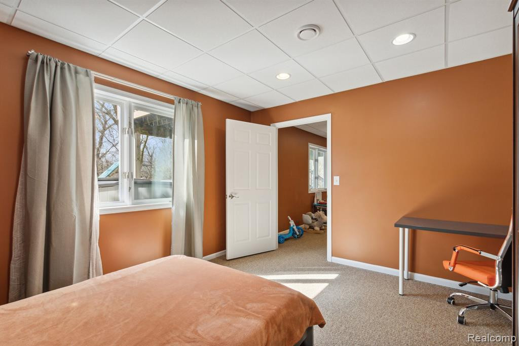705 COVENTRY, Saline, MI 48176 — Photo 47