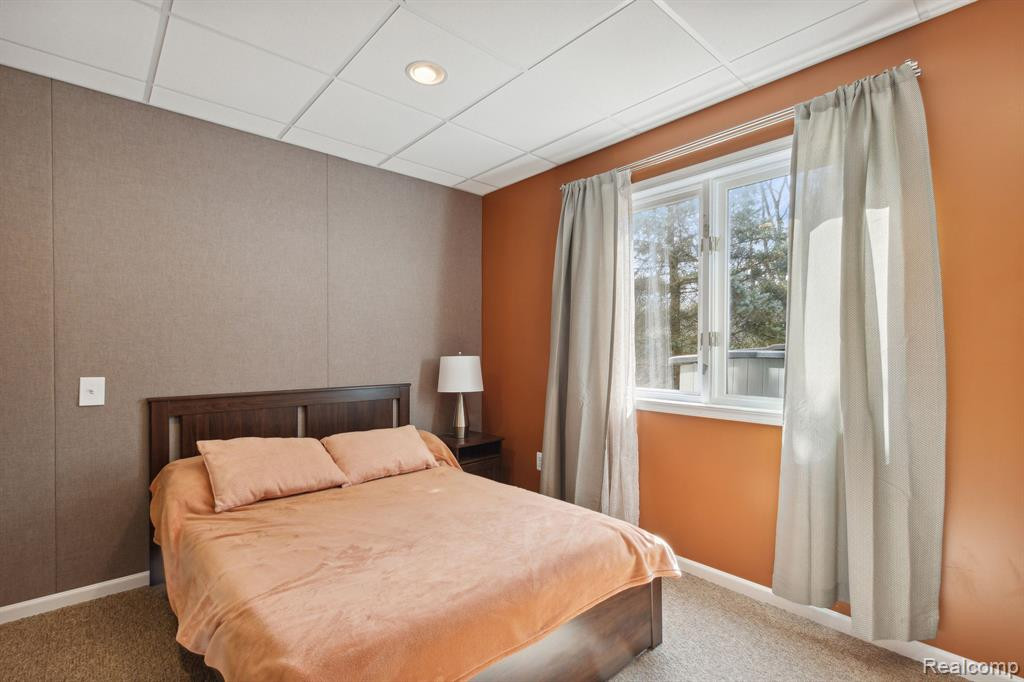 705 COVENTRY, Saline, MI 48176 — Photo 48