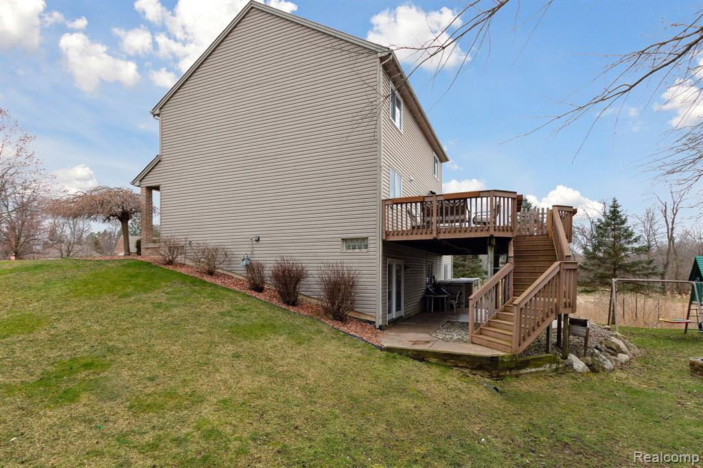 705 COVENTRY, Saline, MI 48176 — Photo 58