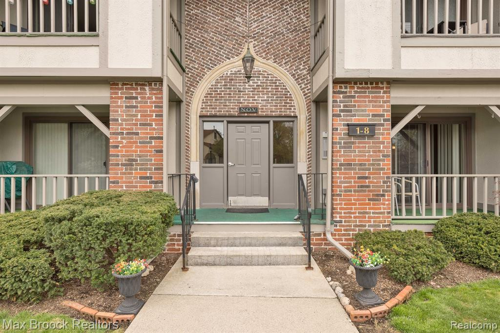 42160 WOODWARD Avenue, 8, Bloomfield Hills, MI 48304 — Photo 4