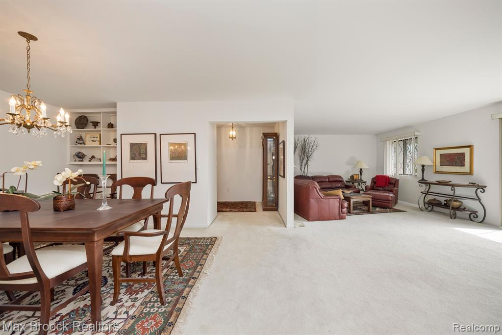 42160 WOODWARD Avenue, 8, Bloomfield Hills, MI 48304 — Photo 9