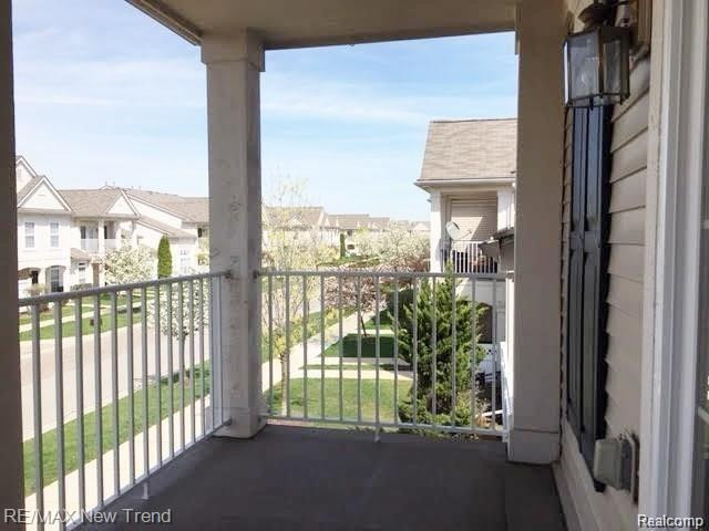 6102 ADDINGTON Drive, Commerce Twp, MI 48390 — Photo 14