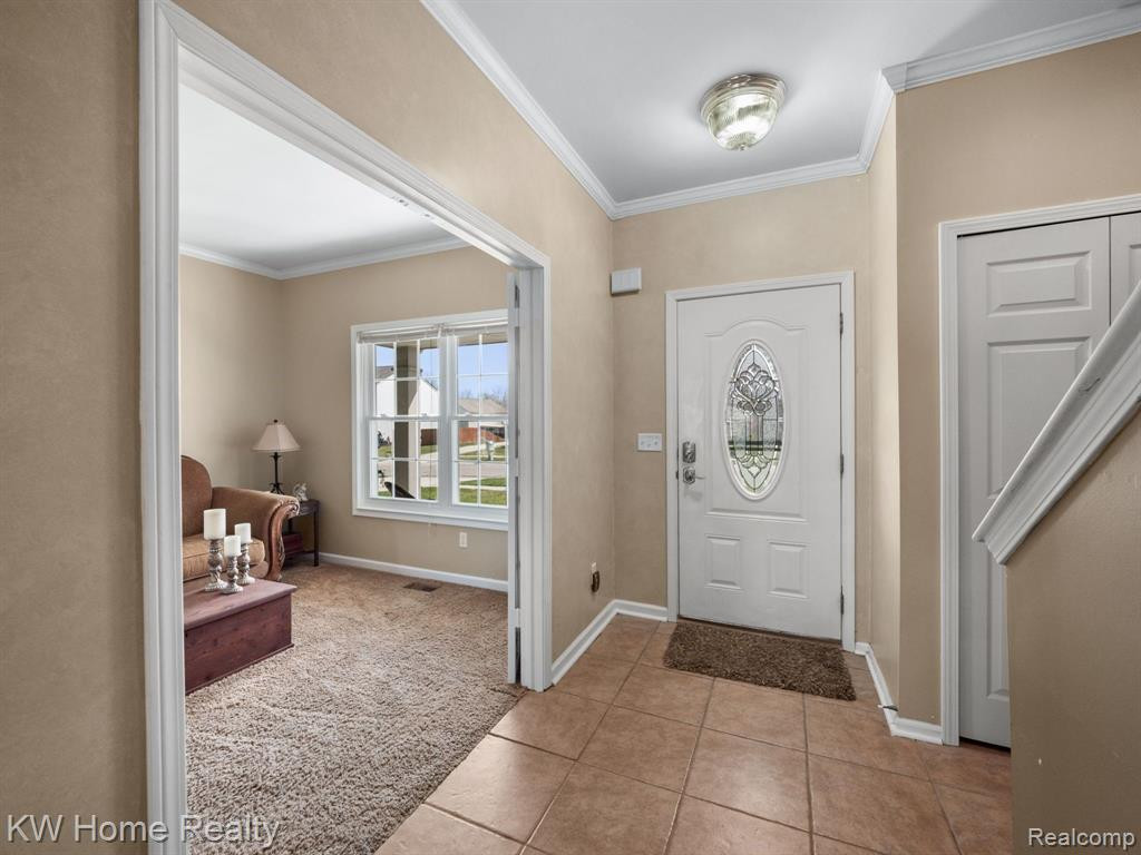 421 SWEET BRIAR Ridge, Linden, MI 48451 — Photo 5