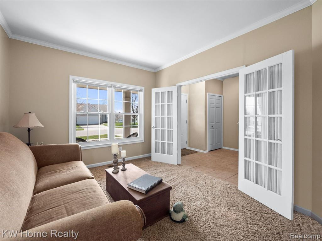 421 SWEET BRIAR Ridge, Linden, MI 48451 — Photo 6