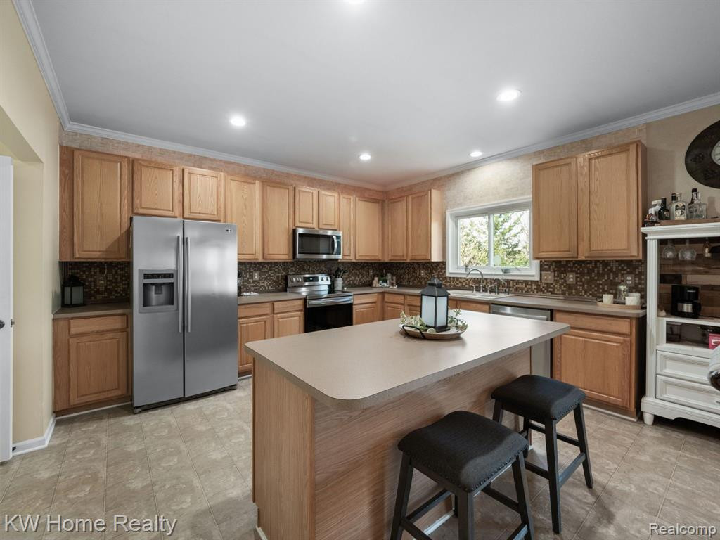 421 SWEET BRIAR Ridge, Linden, MI 48451 — Photo 13