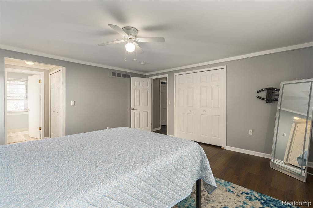 6073 GLEN EAGLES Drive, West Bloomfield, MI 48323 — Photo 19