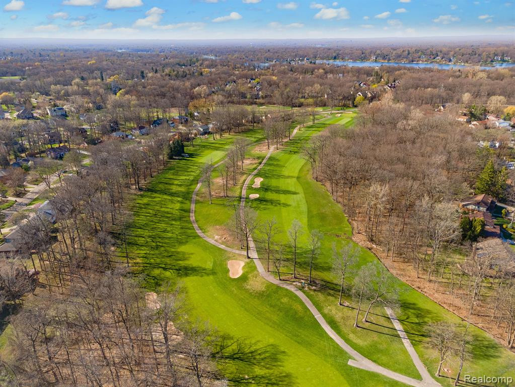 6073 GLEN EAGLES Drive, West Bloomfield, MI 48323 — Photo 47